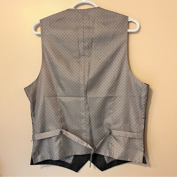 Attitude Slim Fit Wool Blazer Vest - Picture 2 of 6